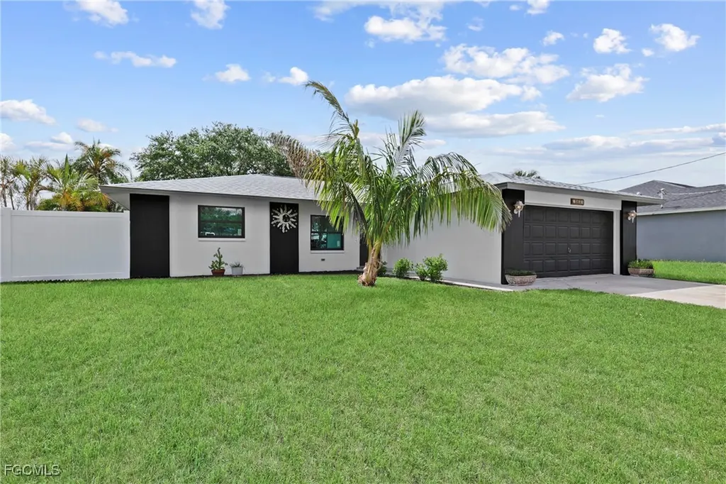 503 SE 16th Place Cape Coral FL 33990