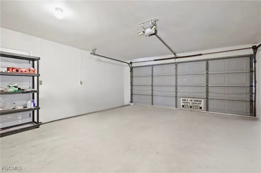 503 SE 16th Place Cape Coral FL 33990