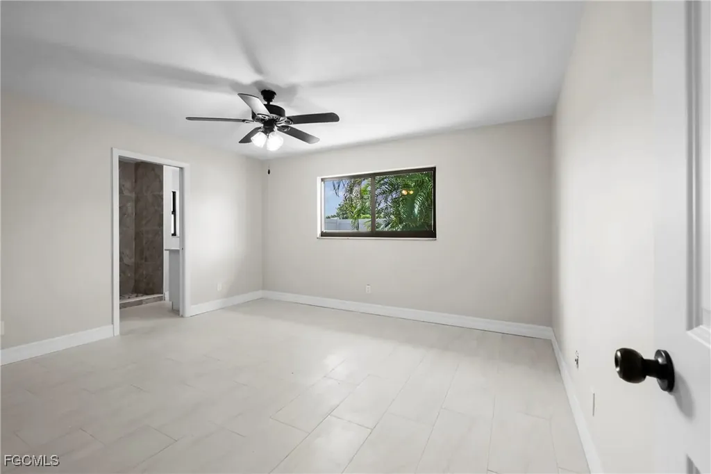 503 SE 16th Place Cape Coral FL 33990