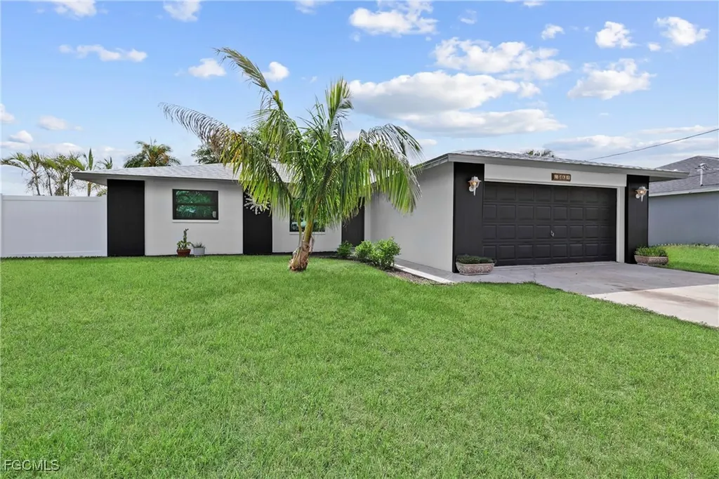 503 SE 16th Place Cape Coral FL 33990