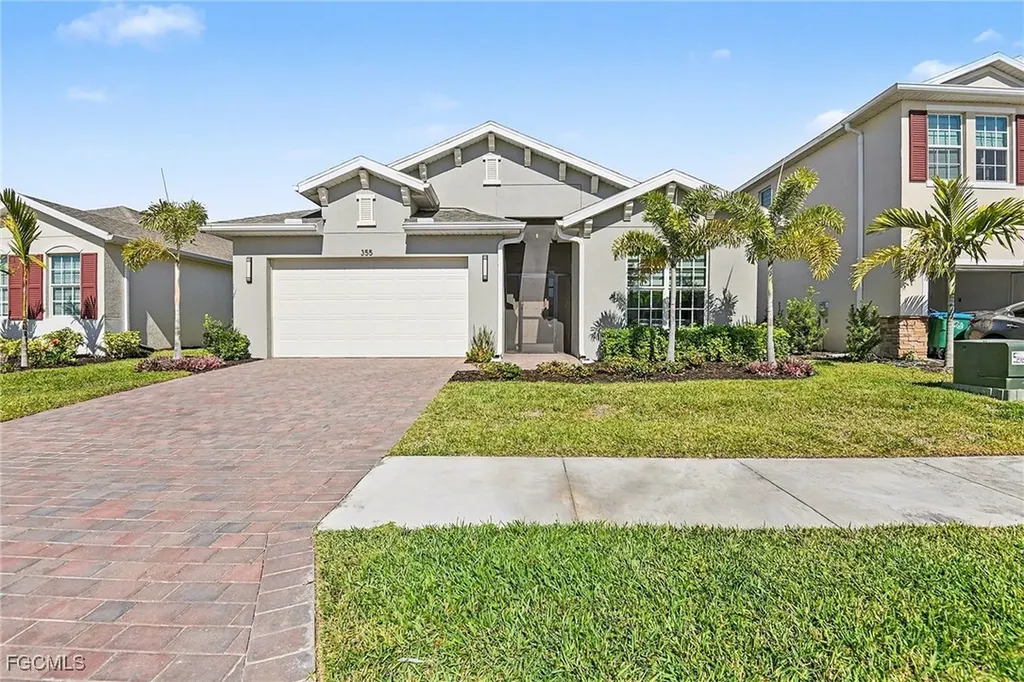 355 Spring Hill Lake Loop Cape Coral FL 33993