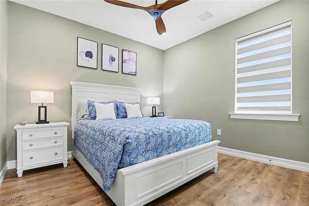 355 Spring Hill Lake Loop Cape Coral FL 33993