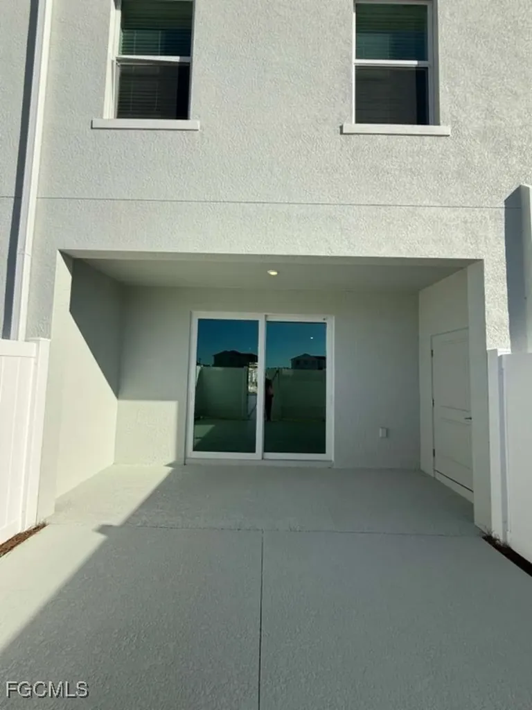 14887 White Pearl Road Punta Gorda FL 33982