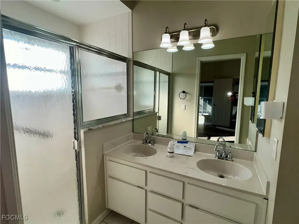 10730 Bahia Terrado Circle Estero FL 33928