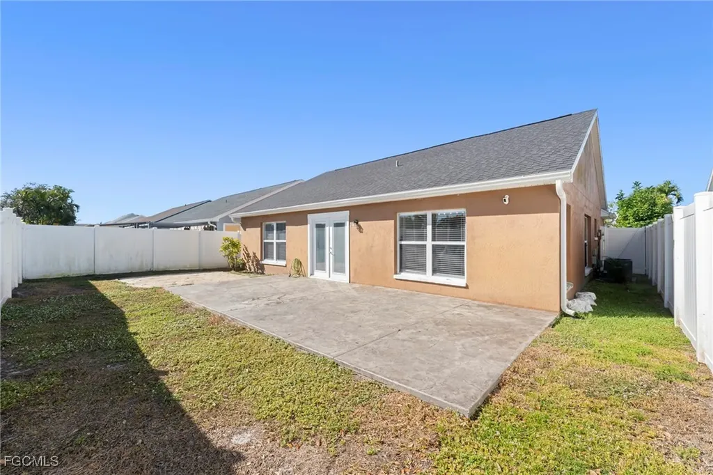 15068 Cloverdale Drive Fort Myers FL 33919
