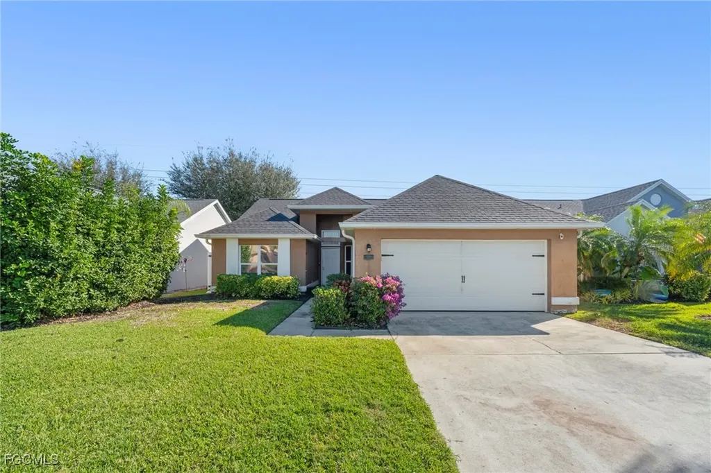 15068 Cloverdale Drive Fort Myers FL 33919