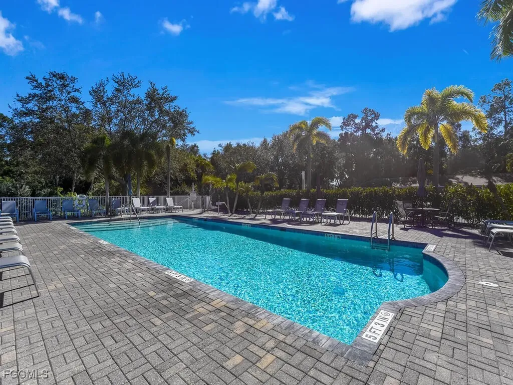4500 Botanical Place Circle Naples FL 34112