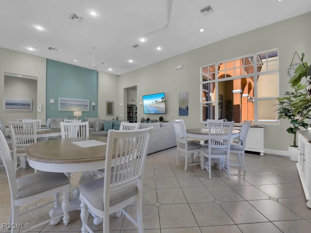 4500 Botanical Place Circle Naples FL 34112