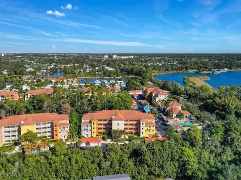 4500 Botanical Place Circle Naples FL 34112