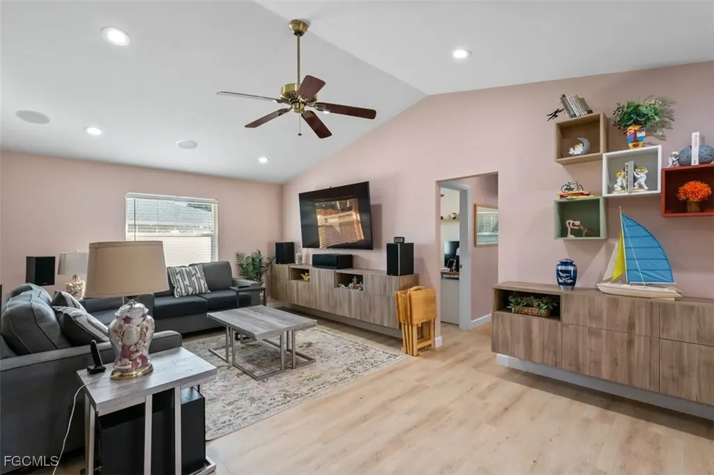 15048 Bonaire Circle Fort Myers FL 33908