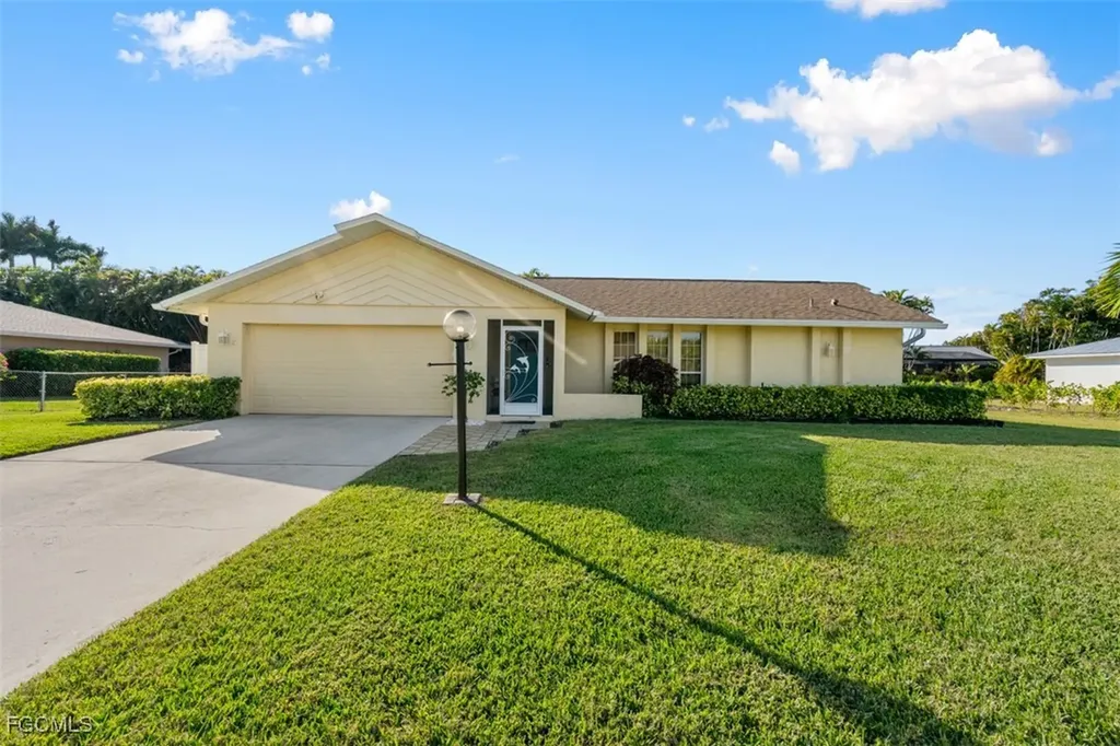 15048 Bonaire Circle Fort Myers FL 33908