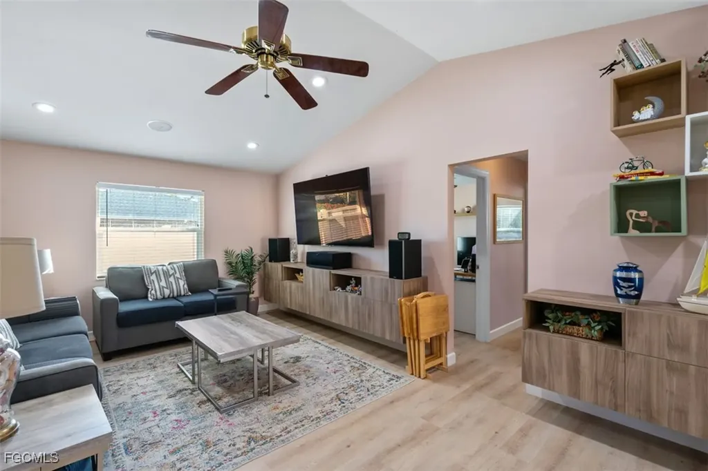 15048 Bonaire Circle Fort Myers FL 33908