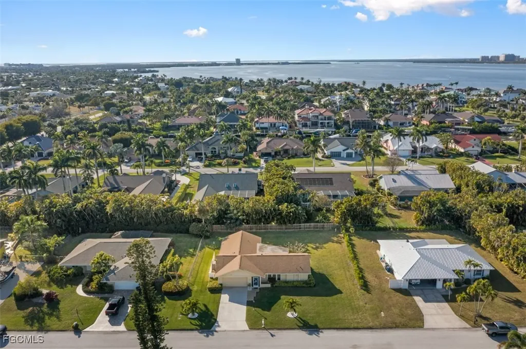 15048 Bonaire Circle Fort Myers FL 33908