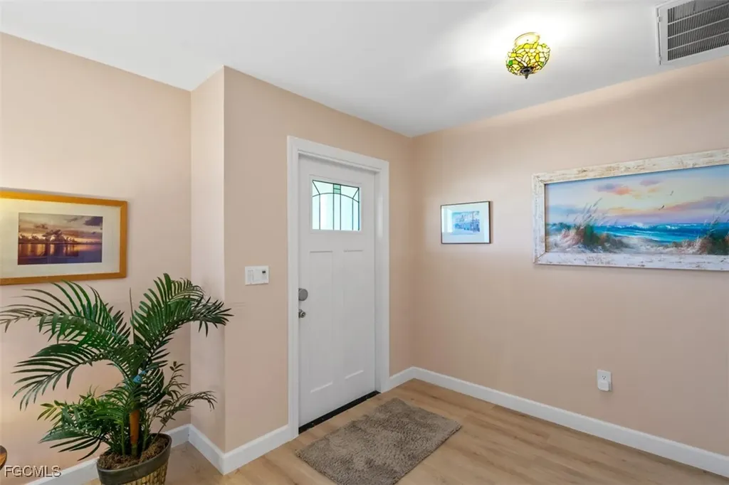 15048 Bonaire Circle Fort Myers FL 33908