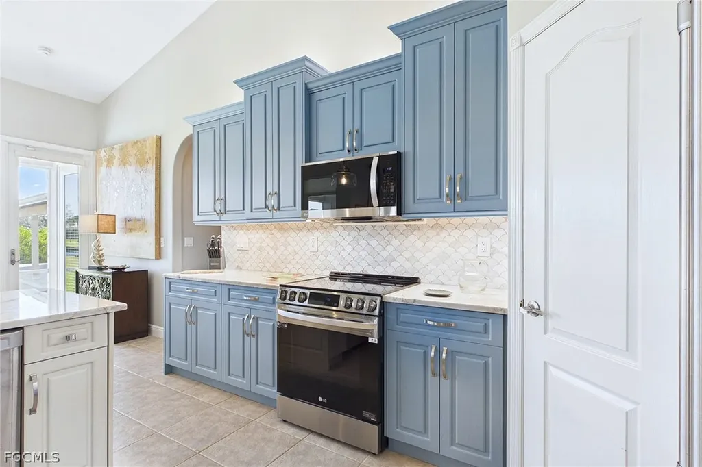 18220 Riverchase Court Alva FL 33920