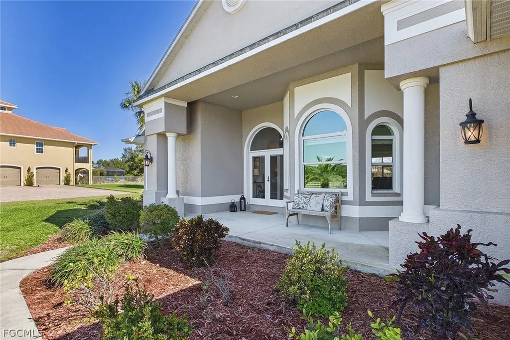 18220 Riverchase Court Alva FL 33920