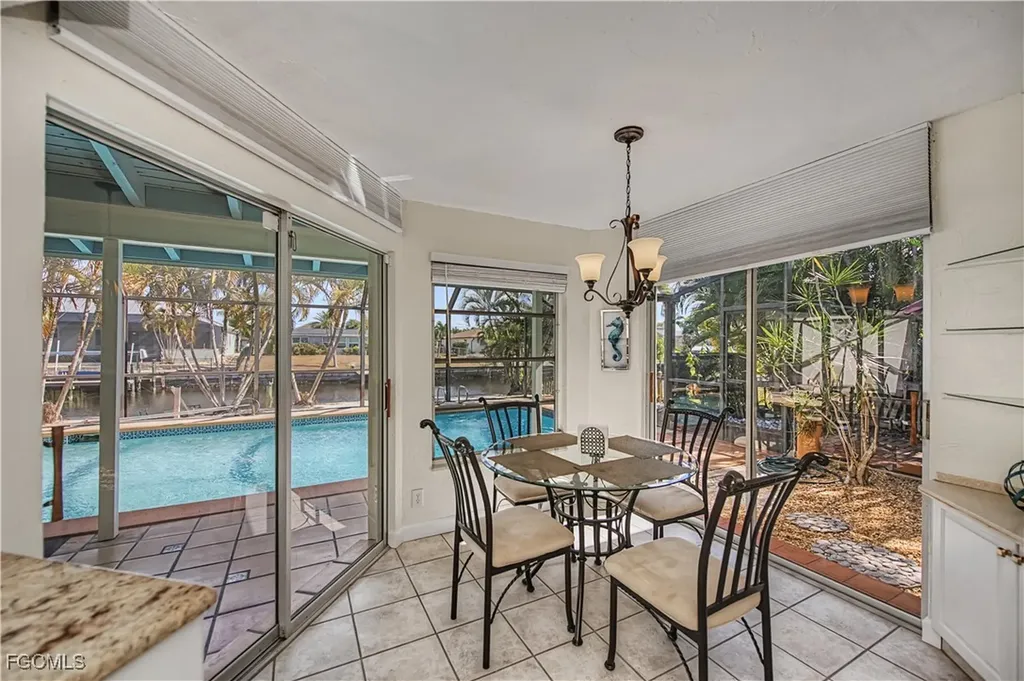3511 SE 18th Place Cape Coral FL 33904