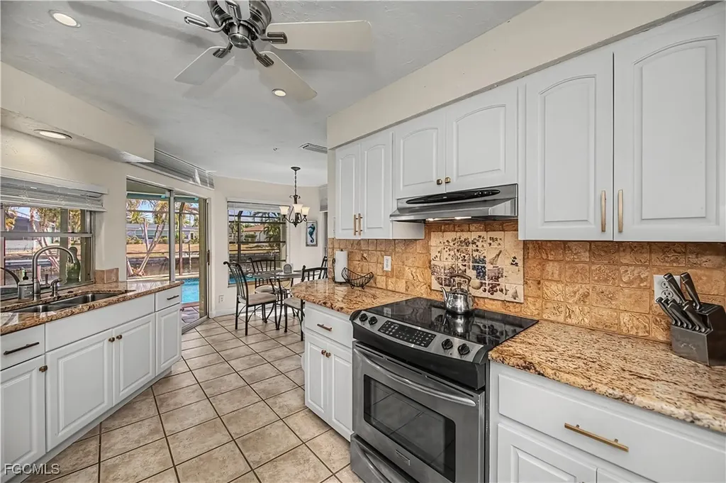 3511 SE 18th Place Cape Coral FL 33904