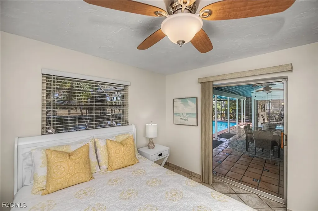 3511 SE 18th Place Cape Coral FL 33904