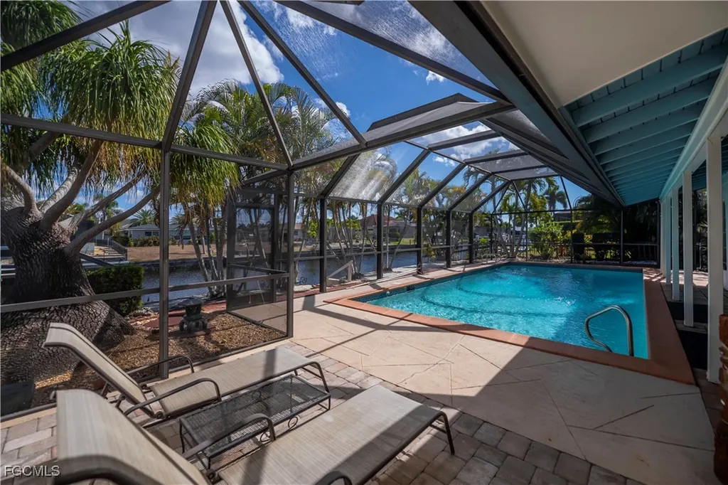 3511 SE 18th Place Cape Coral FL 33904