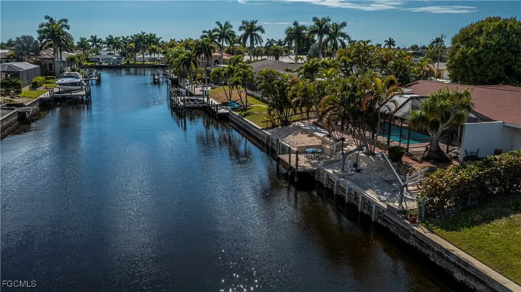 3511 SE 18th Place Cape Coral FL 33904