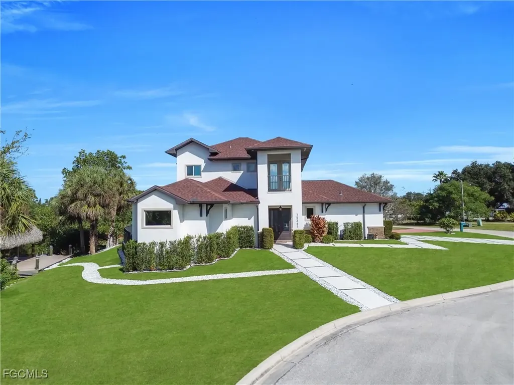 15361 River Cove Court North Fort Myers FL 33917