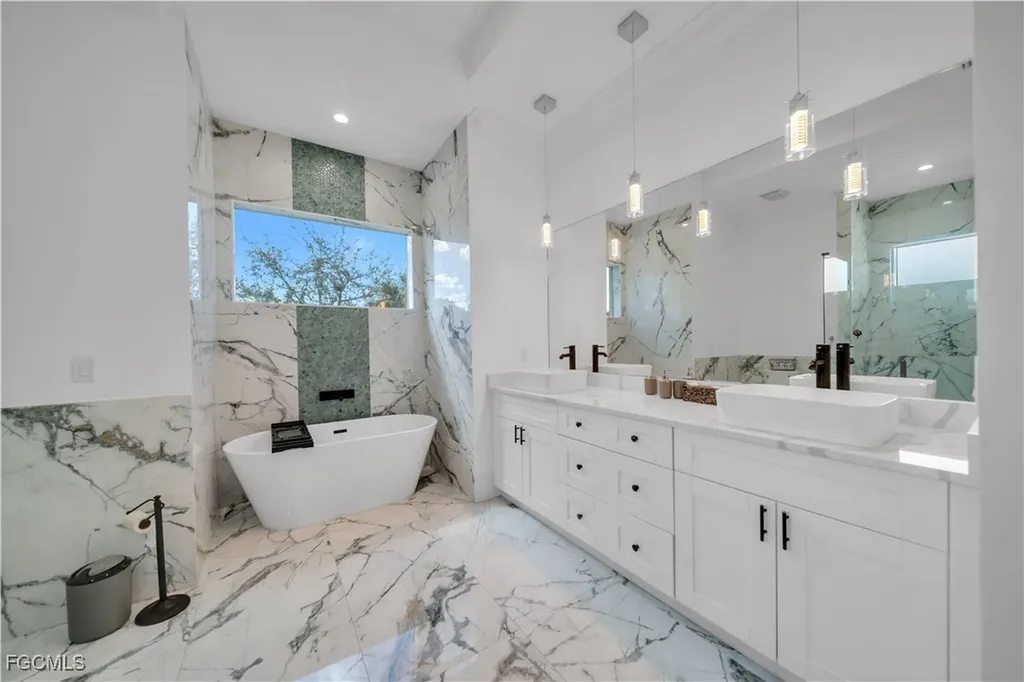 15361 River Cove Court North Fort Myers FL 33917