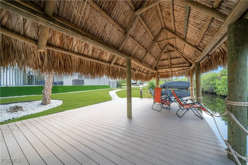 15361 River Cove Court North Fort Myers FL 33917
