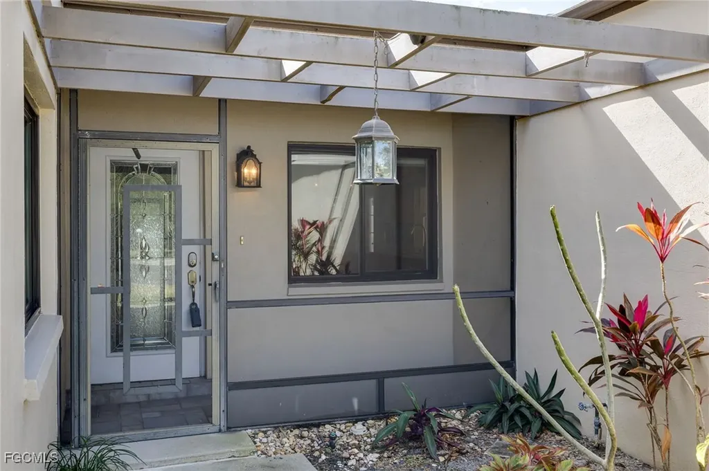 5824 Wild Fig Lane Fort Myers FL 33919