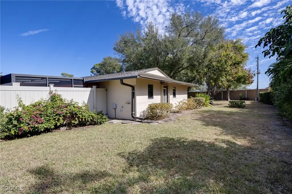 5824 Wild Fig Lane Fort Myers FL 33919