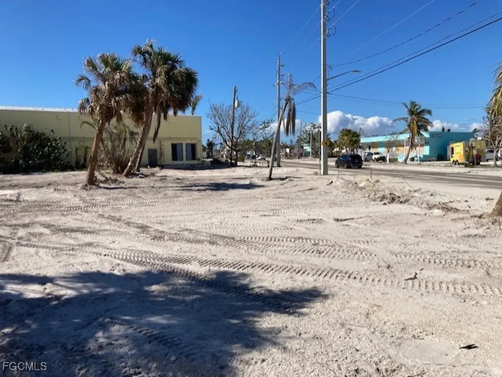 2330 Estero Boulevard Fort Myers Beach FL 33931