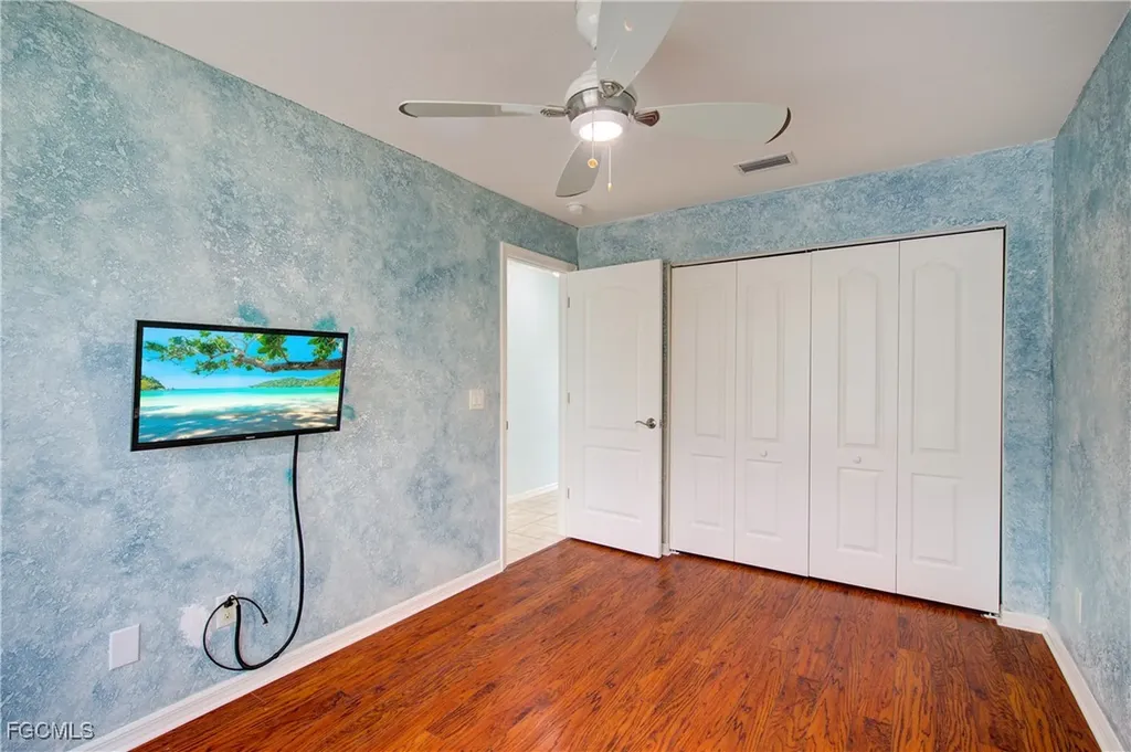 2803 SW 34th Terrace Cape Coral FL 33914