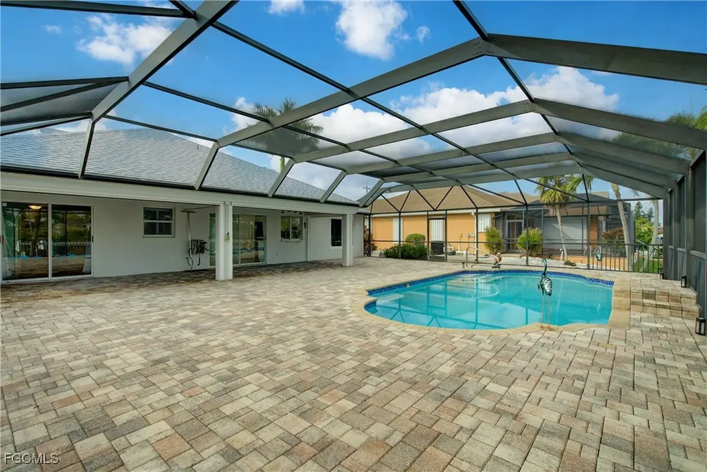 2803 SW 34th Terrace Cape Coral FL 33914