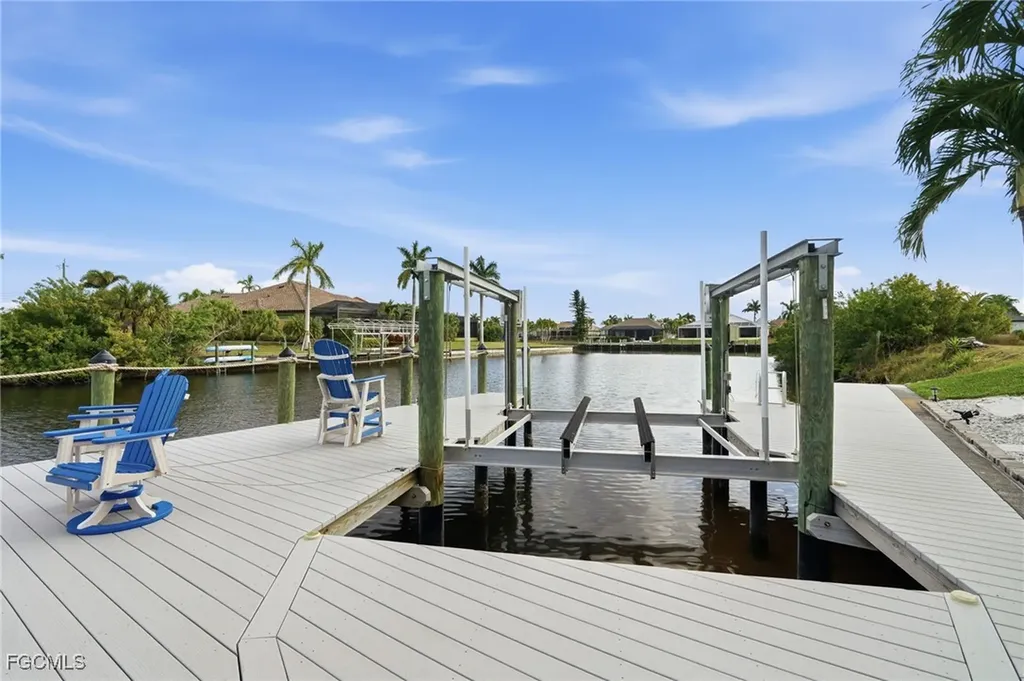 2803 SW 34th Terrace Cape Coral FL 33914
