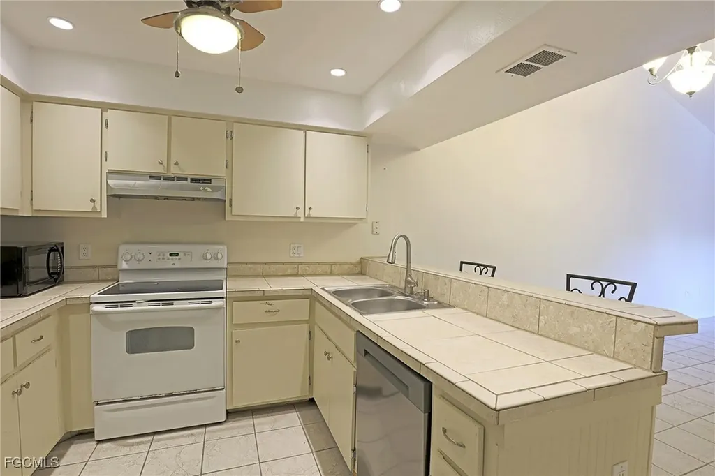 12961 Sandpoint Court Fort Myers FL 33919
