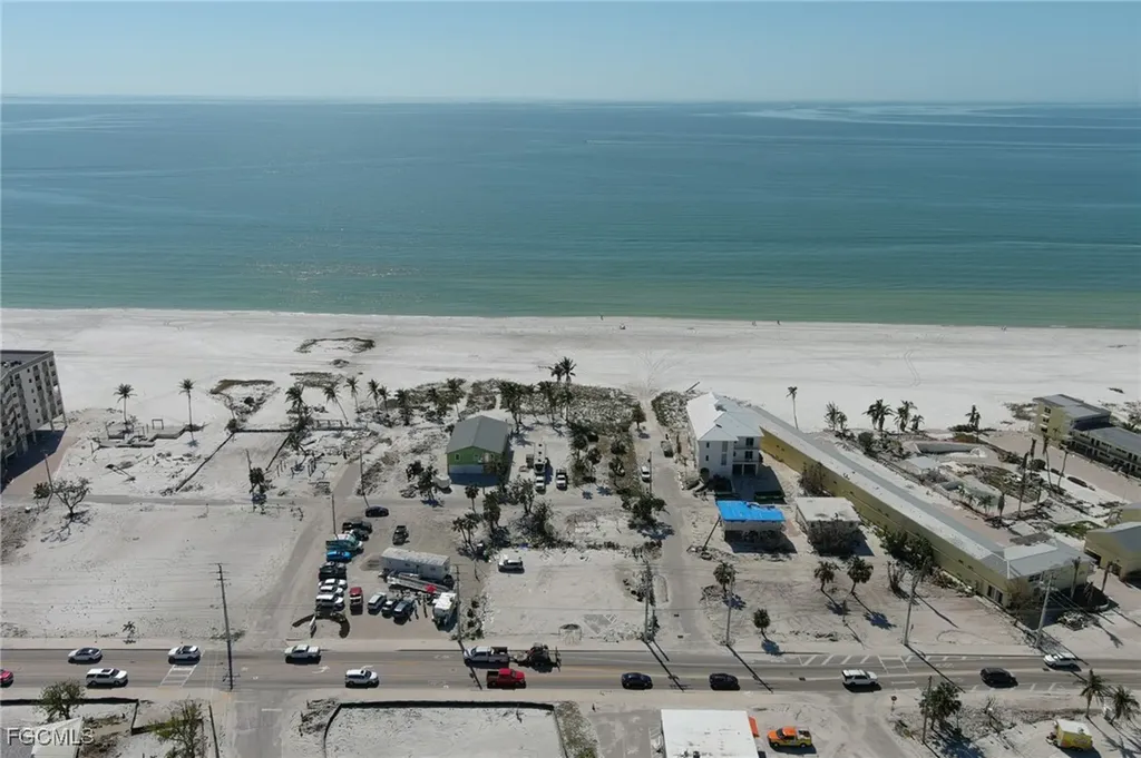 2330-2370 Estero Boulevard Fort Myers Beach FL 33931