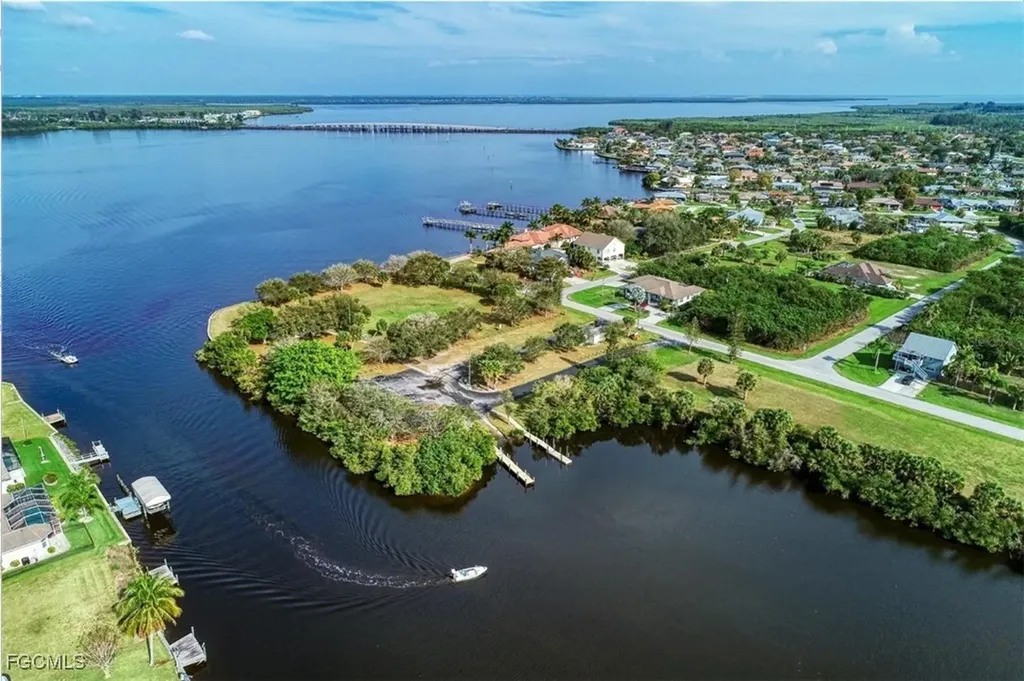 12157 Strett Avenue Port Charlotte FL 33981