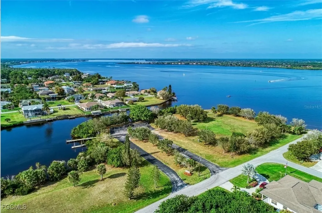 12157 Strett Avenue Port Charlotte FL 33981
