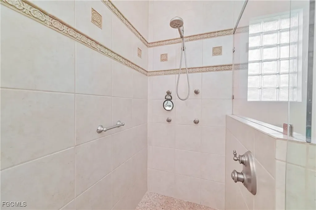 2968 Apple Blossom Drive Alva FL 33920