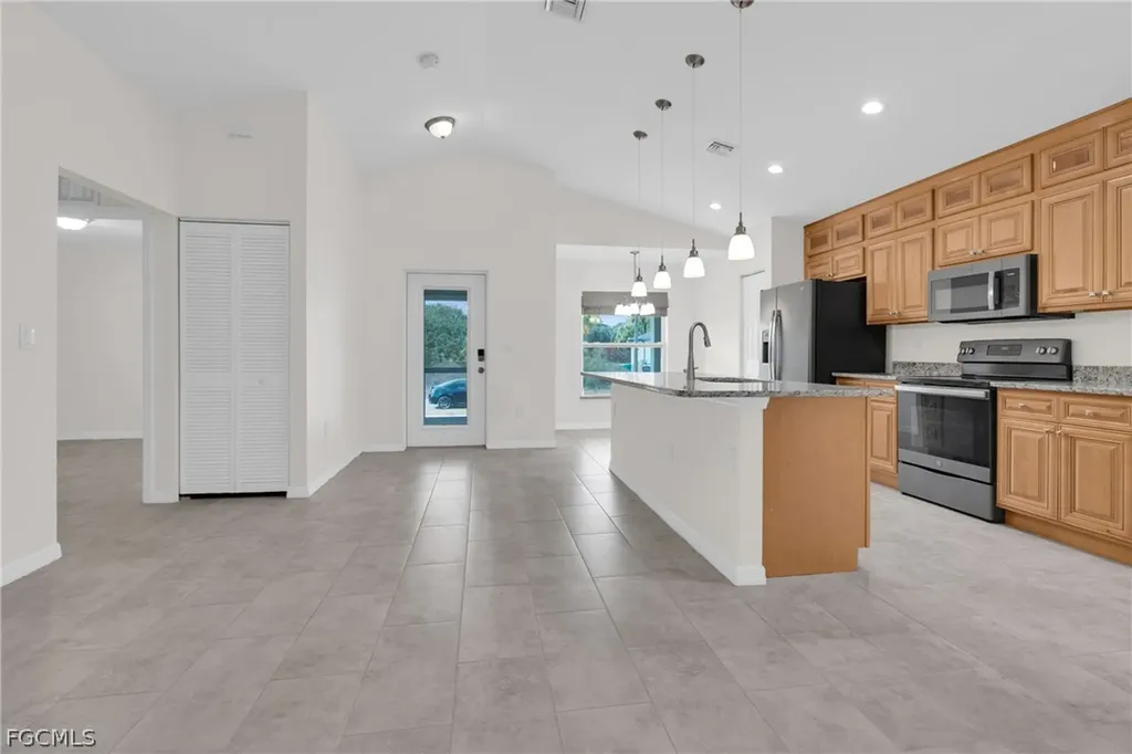 2011 Granada Road Labelle FL 33935