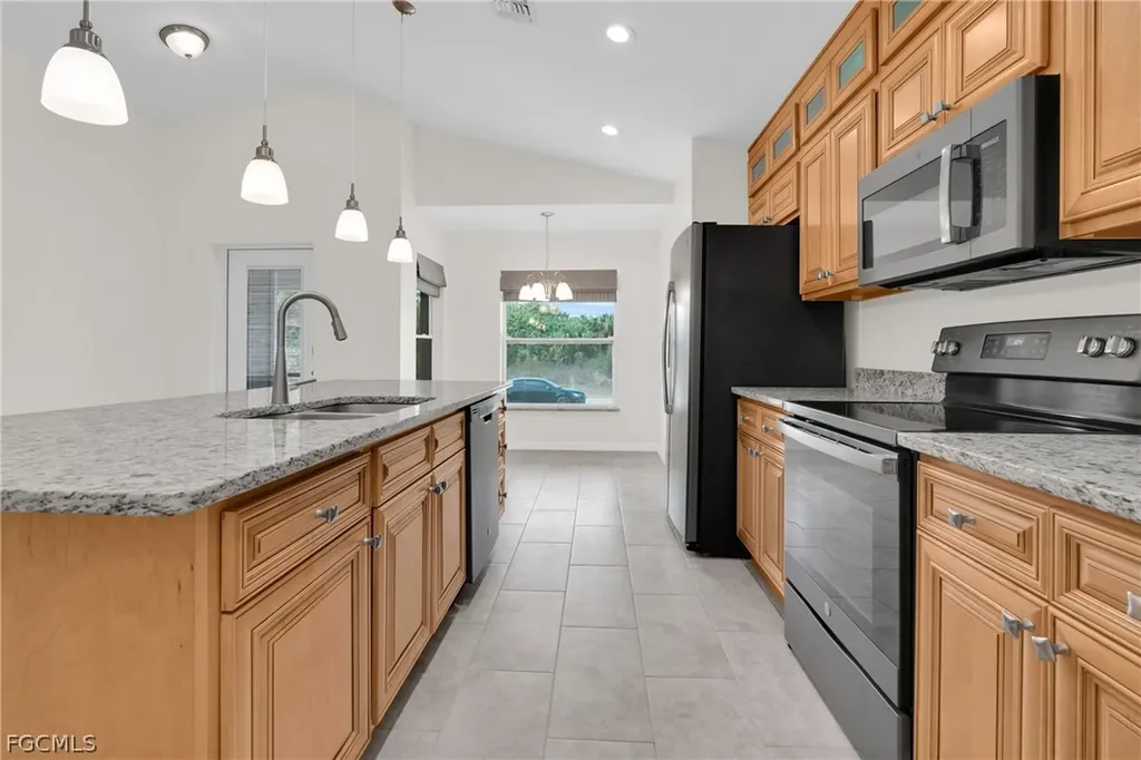 2011 Granada Road Labelle FL 33935