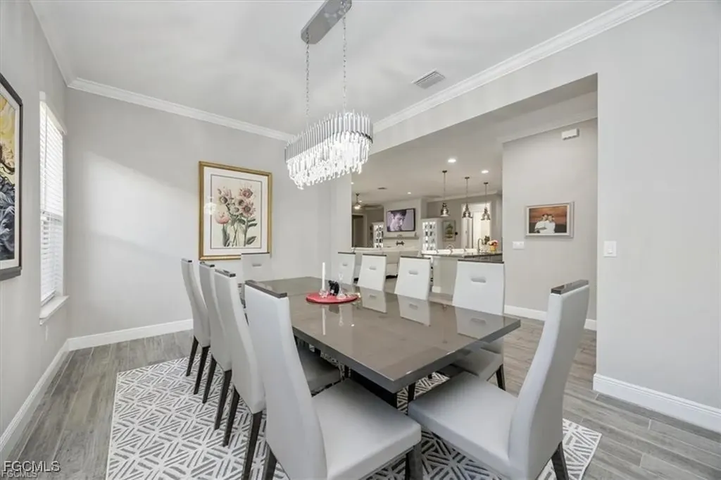 3845 Helmsman Drive Naples FL 34120
