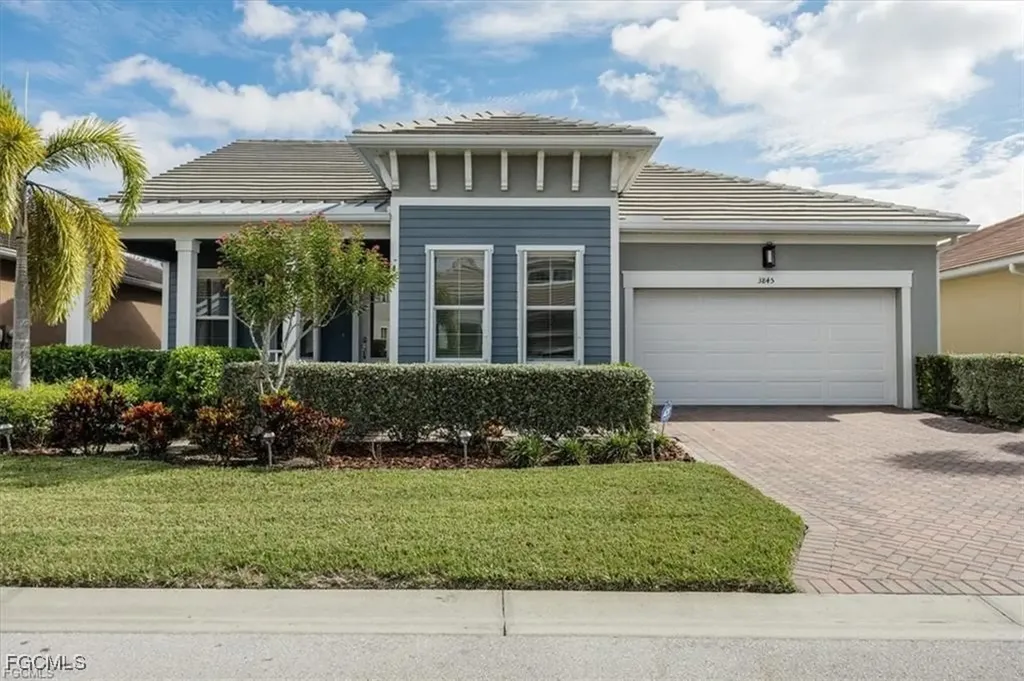 3845 Helmsman Drive Naples FL 34120