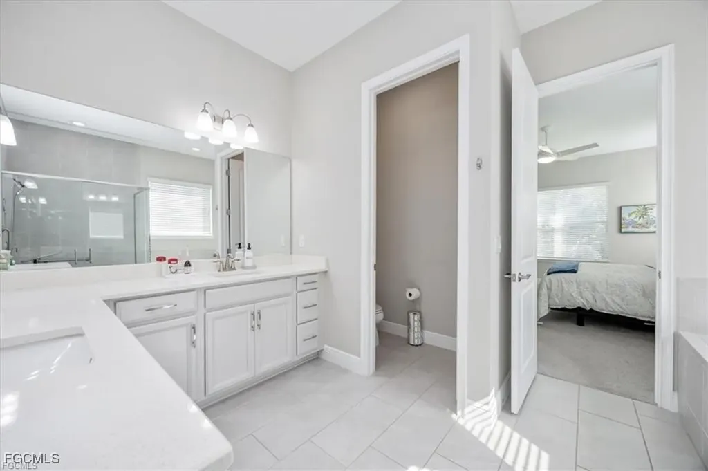 3845 Helmsman Drive Naples FL 34120