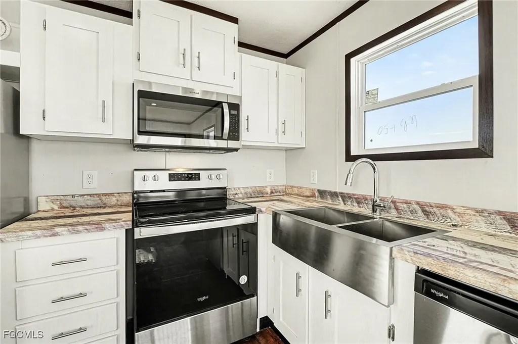 69 Emily Lane Fort Myers Beach FL 33931