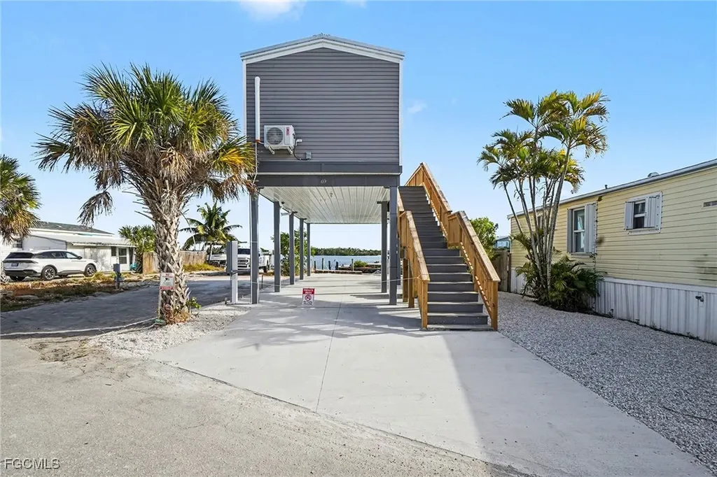 69 Emily Lane Fort Myers Beach FL 33931