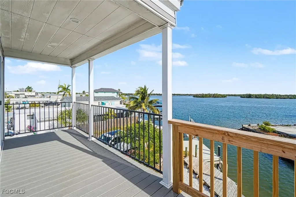 69 Emily Lane Fort Myers Beach FL 33931