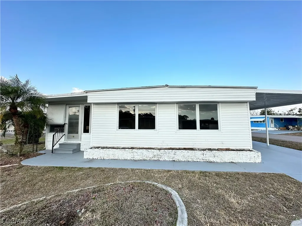 14508 Plymouth Bend North Fort Myers FL 33917