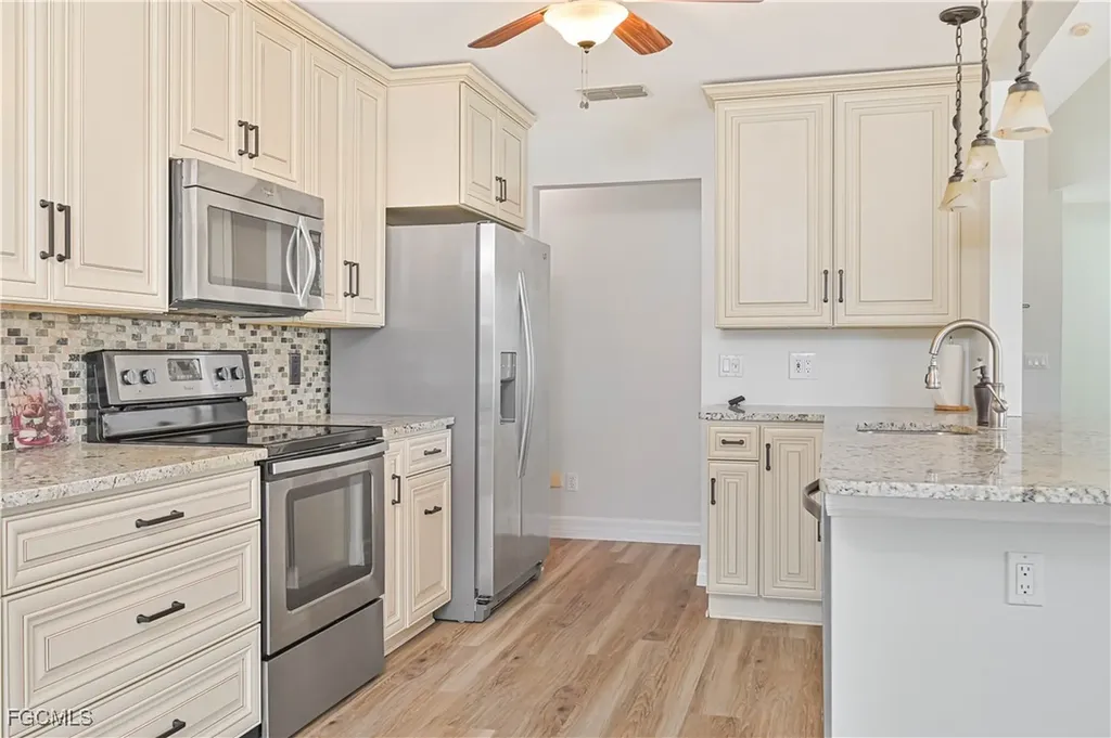 9201 Marigold Court Fort Myers FL 33919