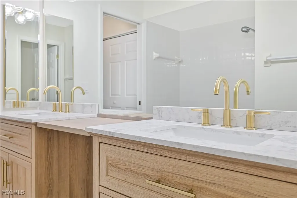 9201 Marigold Court Fort Myers FL 33919